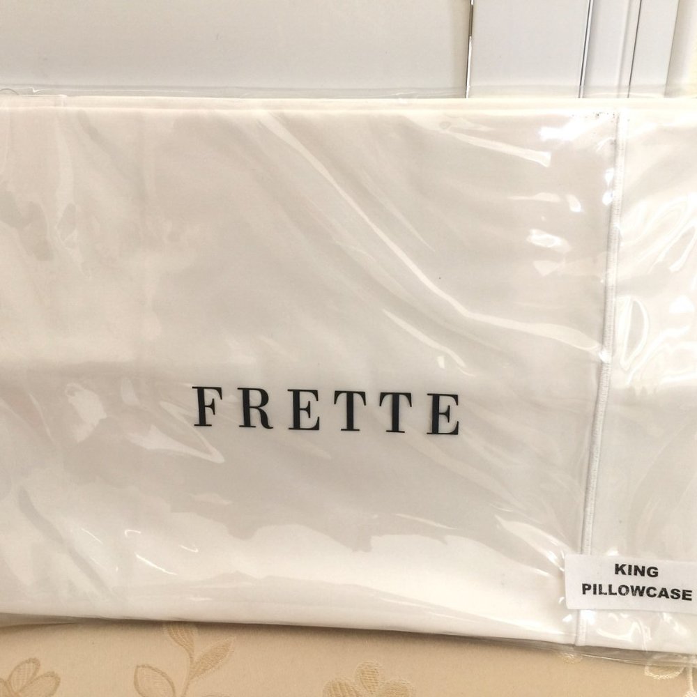 FRETTE Two pieces 1Bourdon King Pillowcases Italy Ivory color line Embroider New